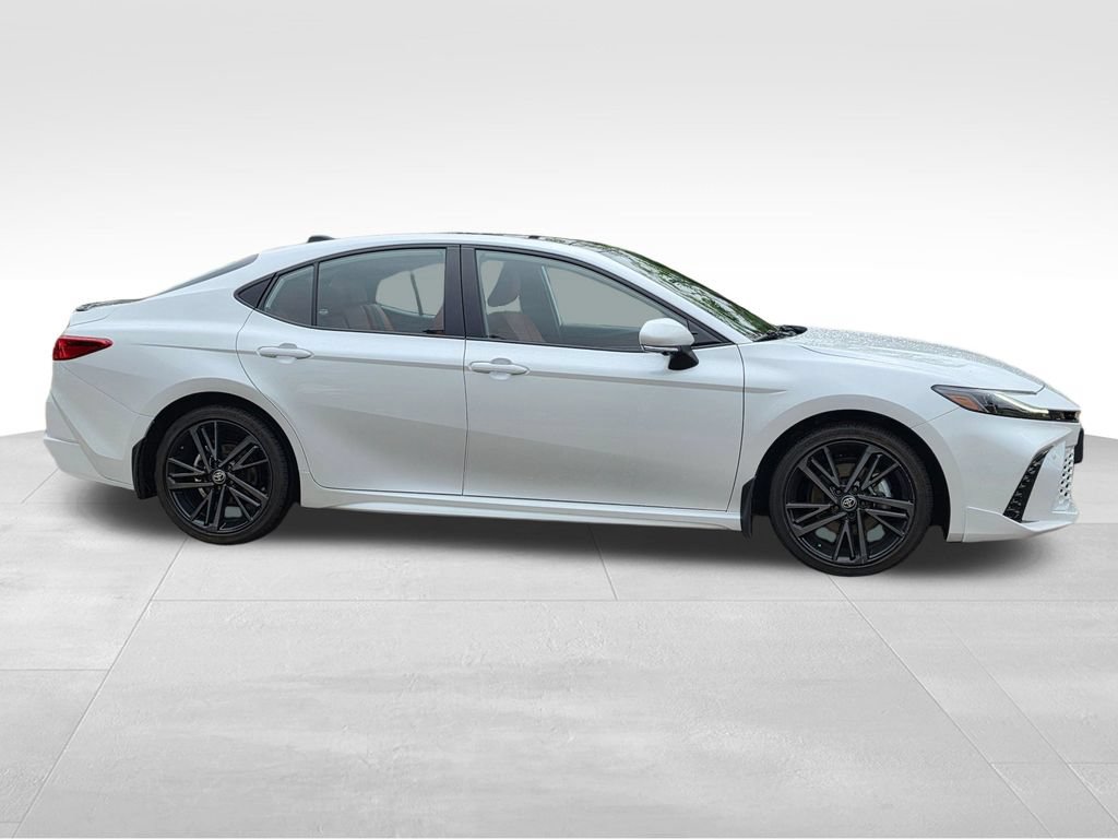 Used 2025 Toyota Camry XSE w/ Premium Plus Package AWD/4WD image 5