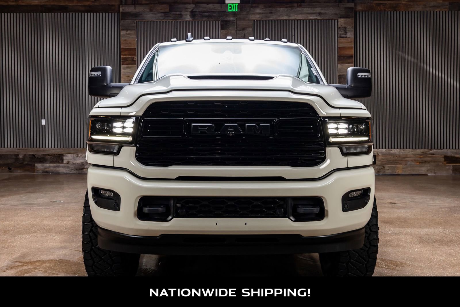 Used 2024 RAM 3500 Limited w/ Night Edition AWD/4WD image 4