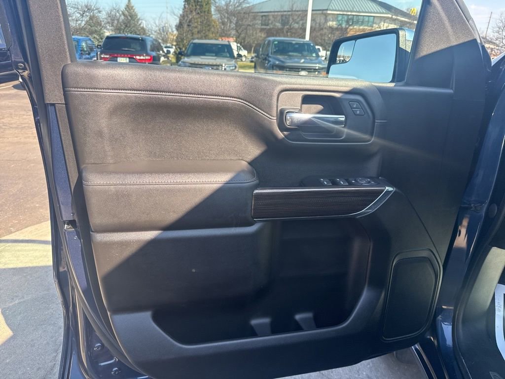 Used 2022 Chevrolet Silverado 1500 LT image 20