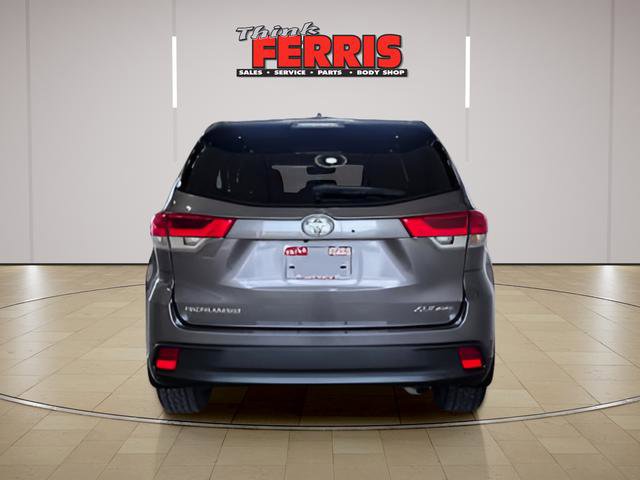Used 2018 Toyota Highlander XLE image 4