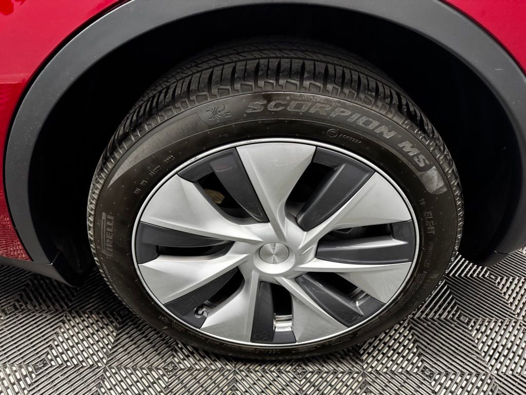Used 2024 Tesla Model Y Long Range image 20