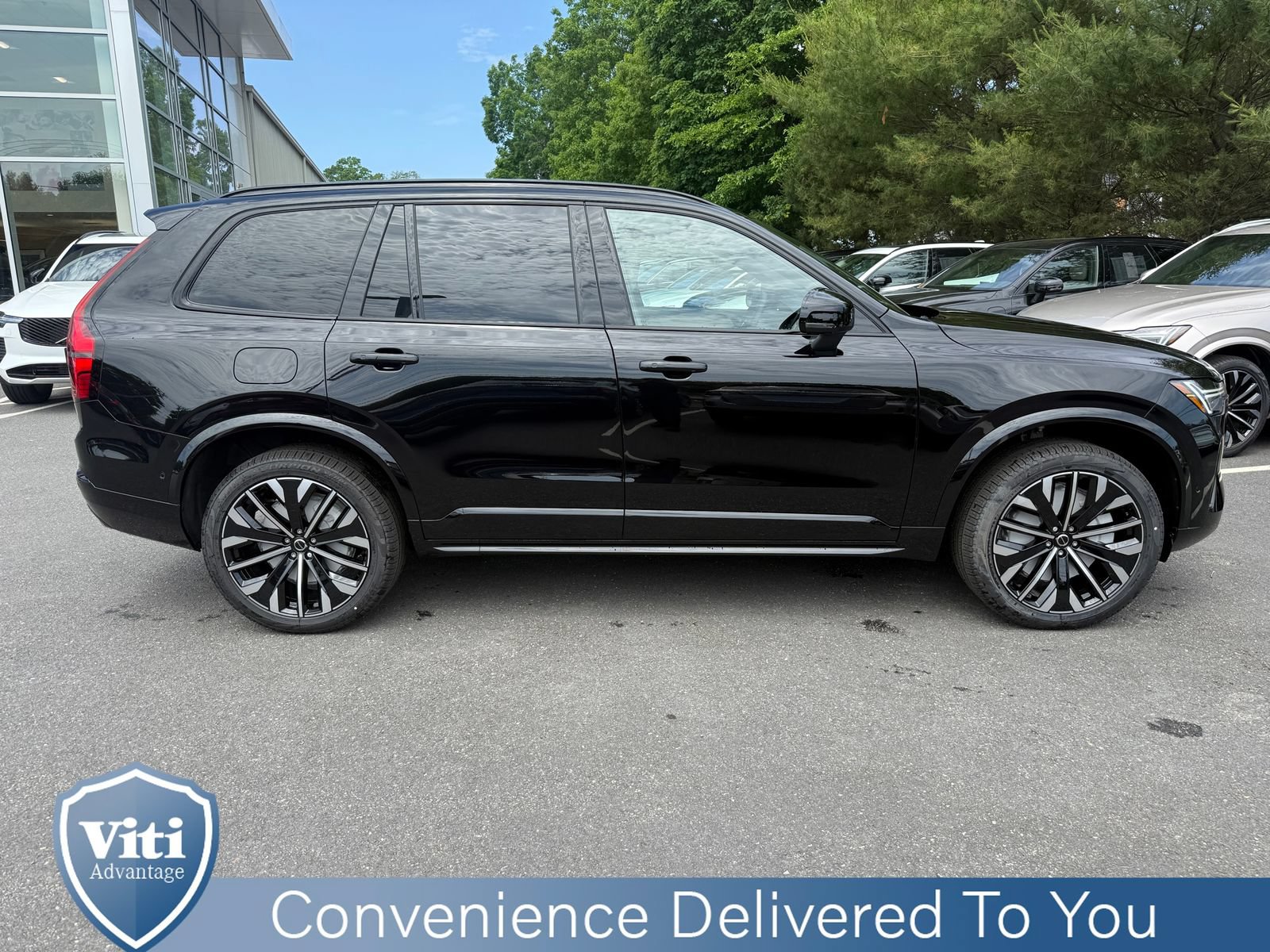 New 2026 Volvo XC90 T8 Ultra w/ Protection Package Premier AWD/4WD image 9