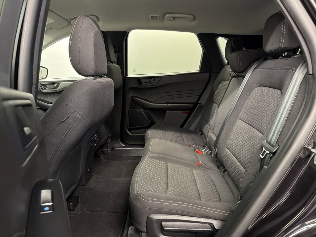 Used 2023 Ford Escape Active AWD/4WD image 28