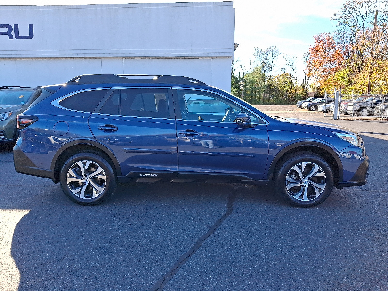Used 2021 Subaru Outback Limited image 7