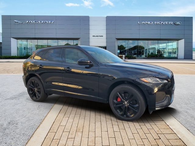 New 2026 Jaguar F-PACE R-Dynamic S image 3