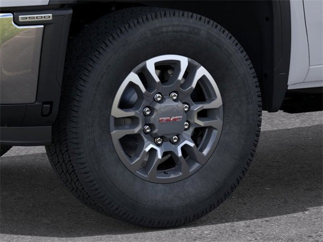 New 2025 GMC Sierra 3500 Pro image 9