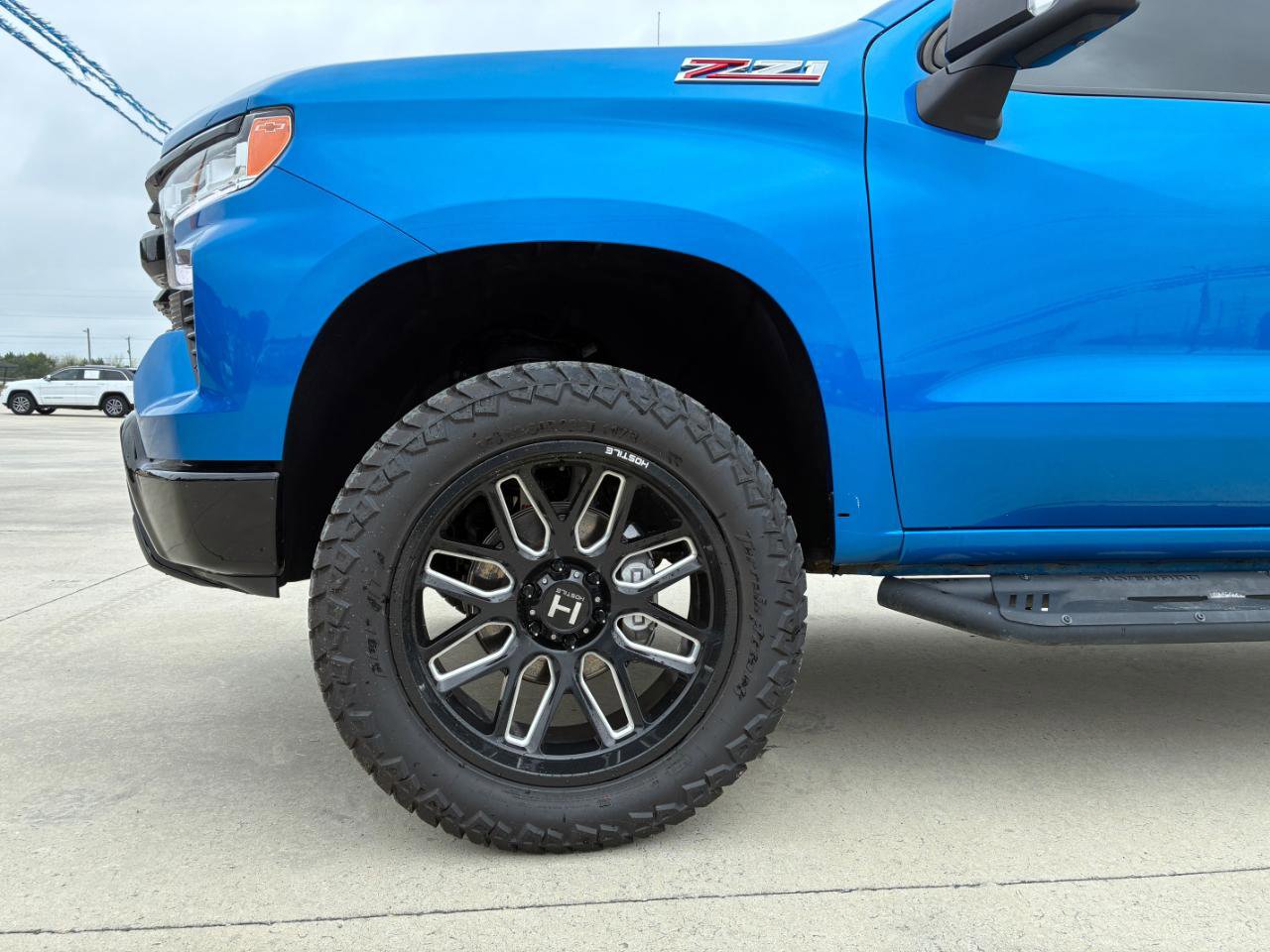 Used 2022 Chevrolet Silverado 1500 LT Trail Boss w/ LT Trail Boss Premium Package AWD/4WD image 7