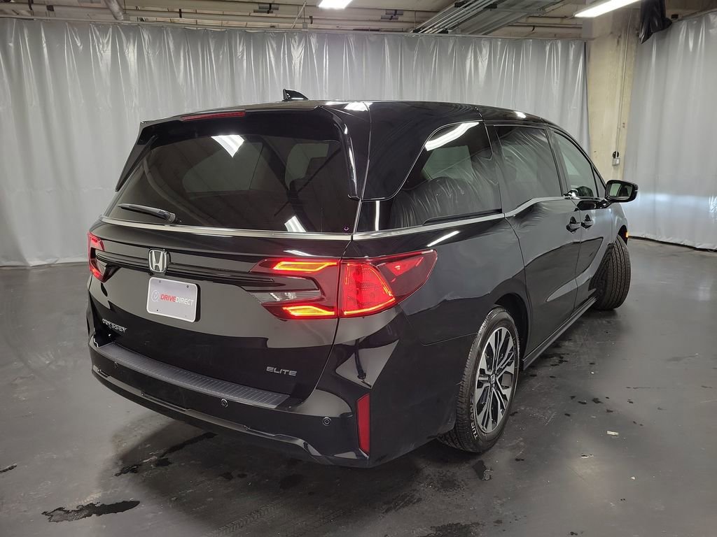 Used 2026 Honda Odyssey Elite image 8