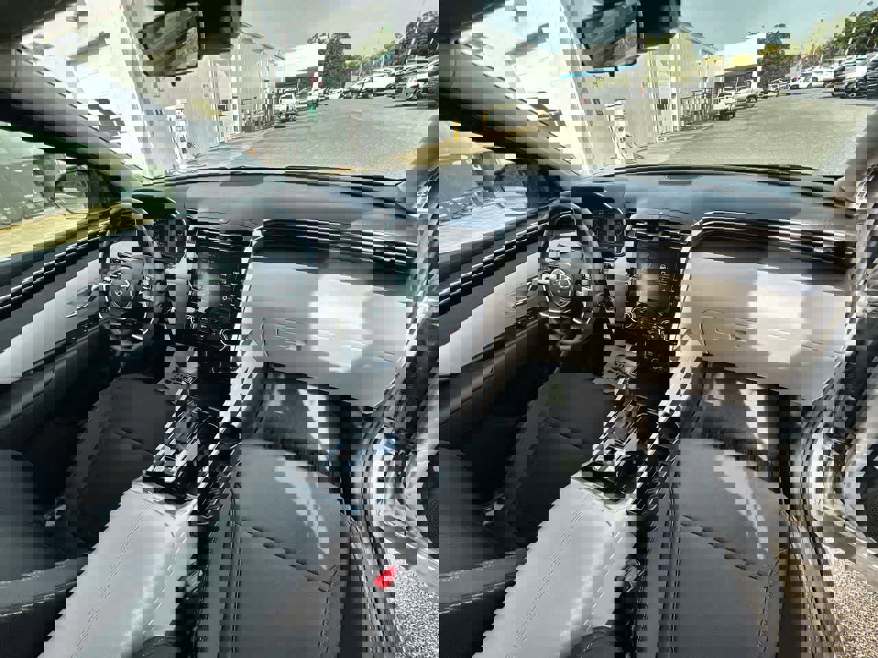 Used 2022 Hyundai Tucson SE image 25