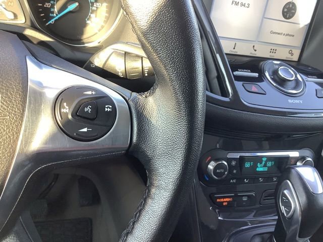 Used 2016 Ford Escape Titanium image 37