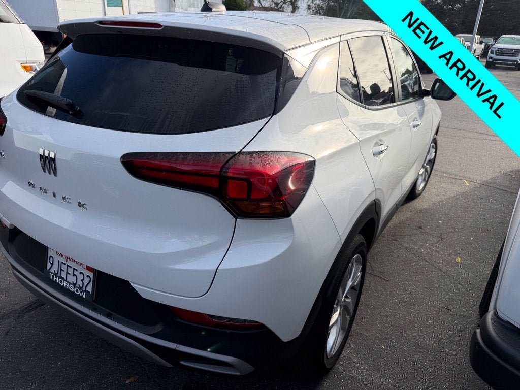 Used 2024 Buick Encore GX Preferred FWD image 3