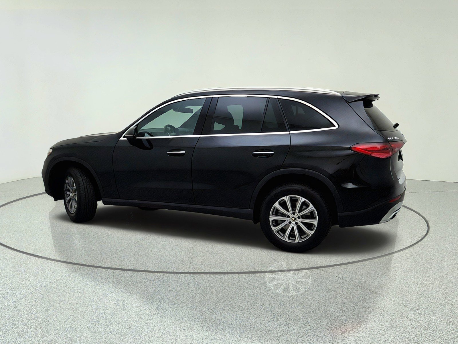 Certified 2026 Mercedes-Benz GLC 300 4MATIC image 13
