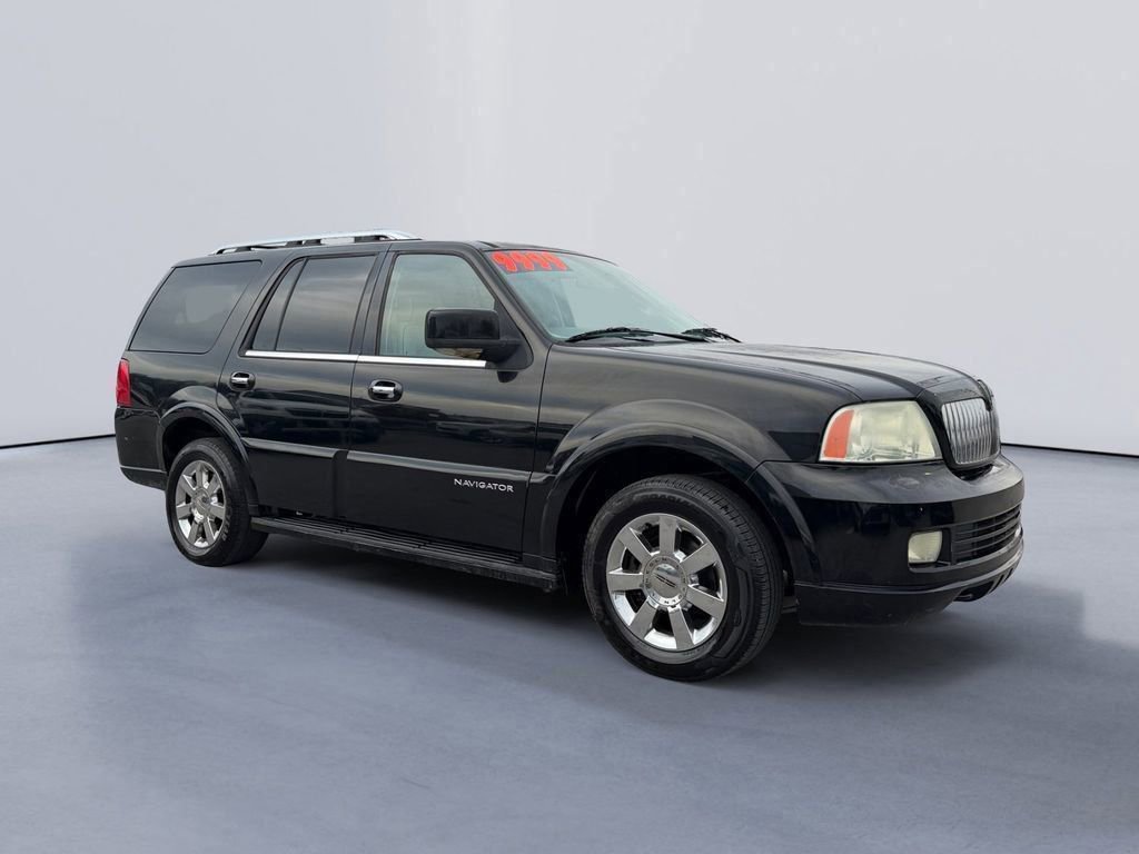 Used 2006 Lincoln Navigator Luxury image 1