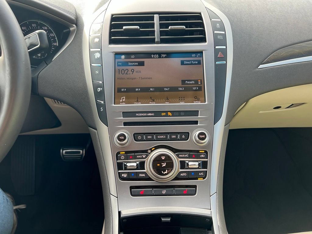Used 2019 Lincoln MKZ Reserve w/ Reserve Plus Package FWD image 27