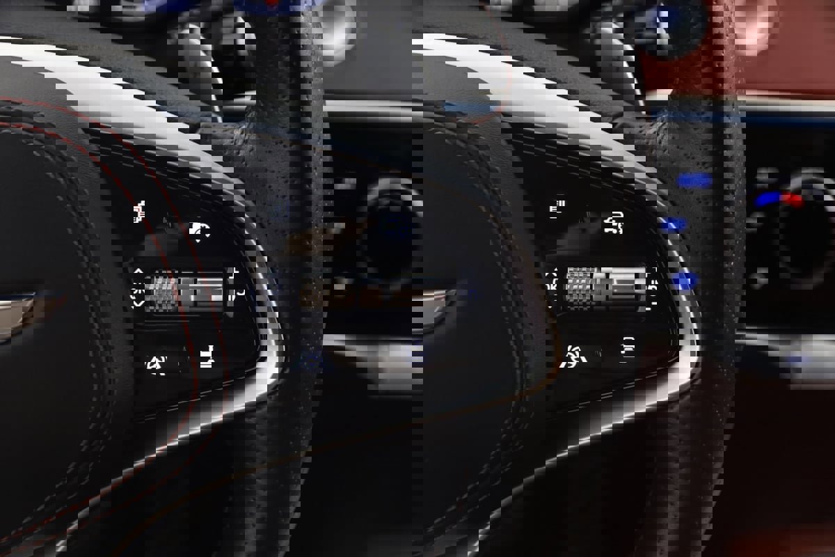 Used 2022 Genesis GV70 3.5T Sport w/ Sport Advanced Package image 41