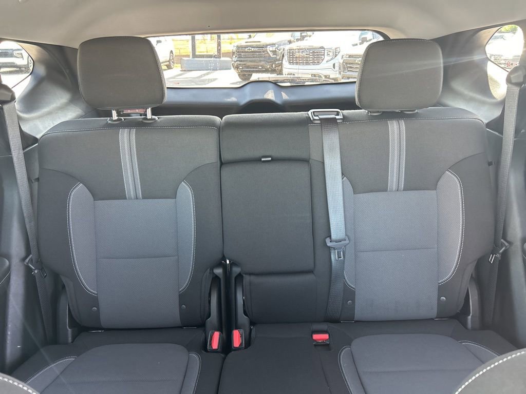 Used 2025 Chevrolet Blazer LT image 11