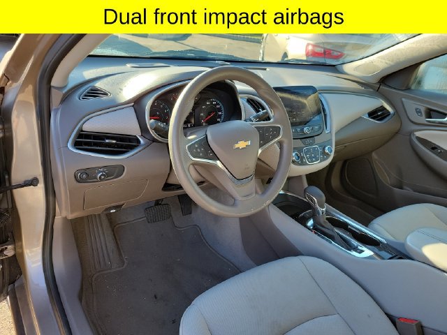 Used 2025 Chevrolet Malibu LT FWD image 25