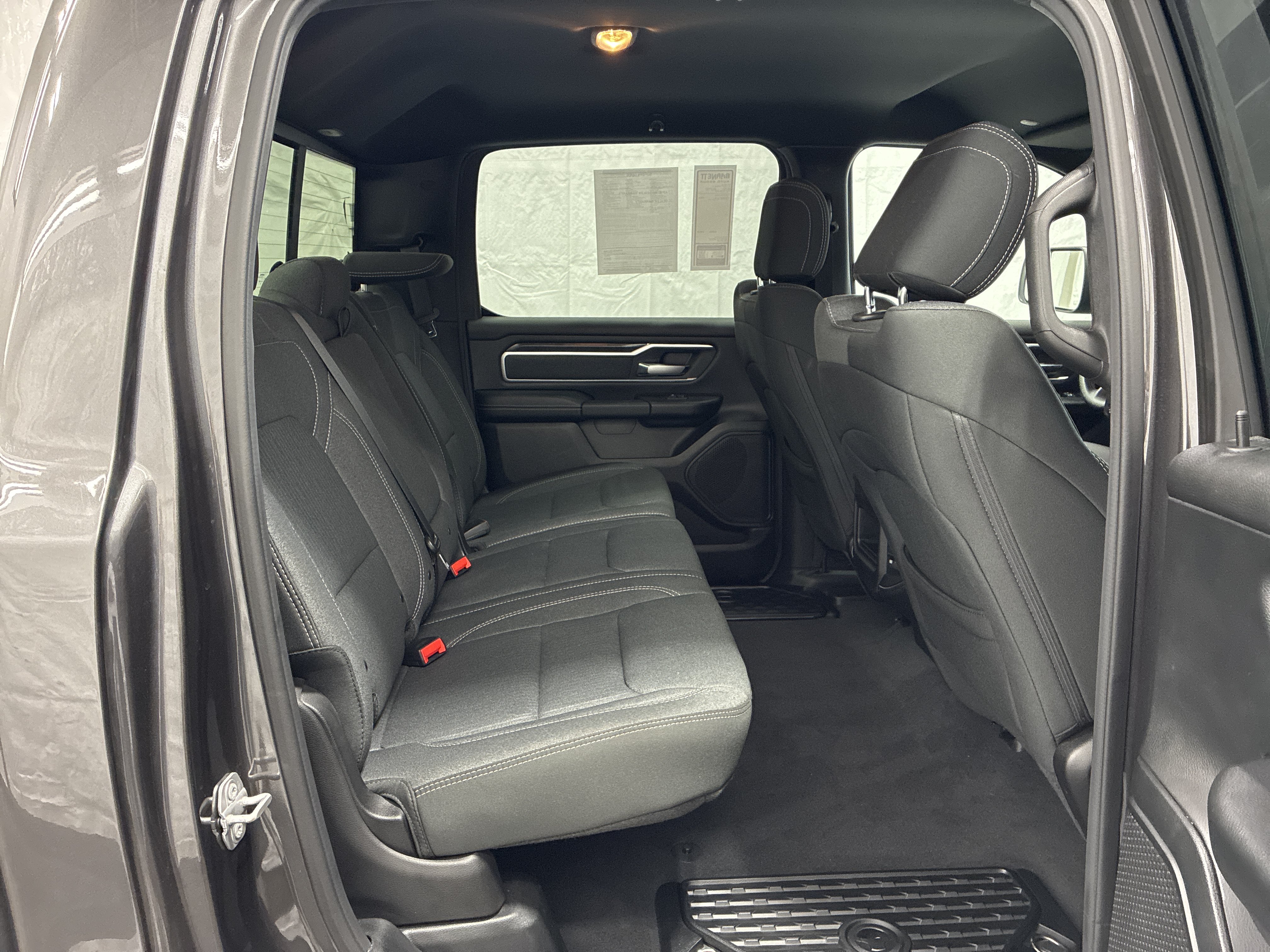 Used 2019 RAM 1500 Big Horn AWD/4WD image 9