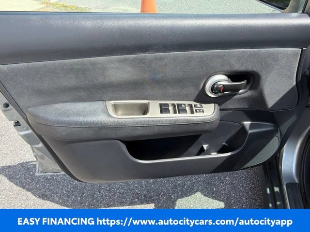 Used 2010 Nissan Versa 1.8 S w/ PWR Plus Pkg FWD image 5