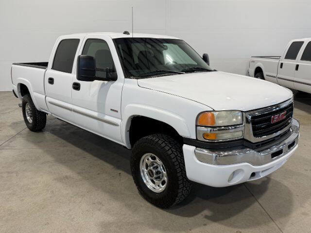 Used 2005 GMC Sierra 2500 SLE w/ Heavy-Duty Power Package AWD/4WD image 6