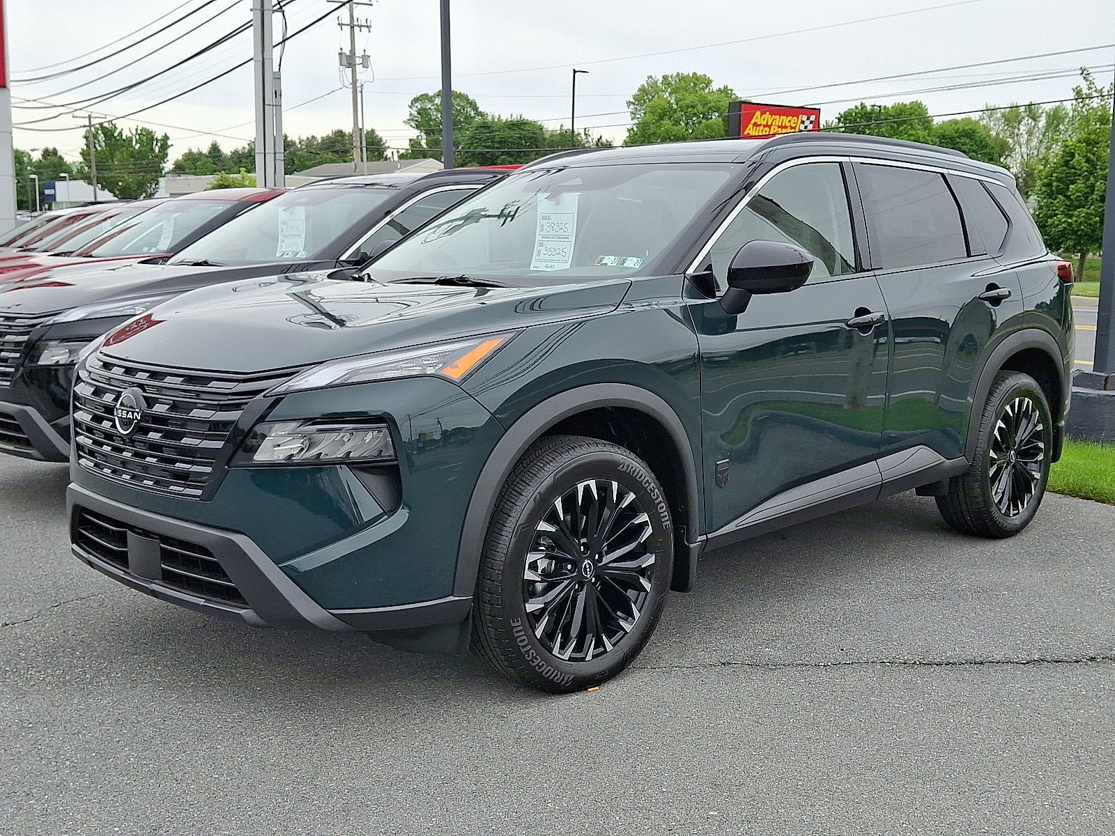 New 2026 Nissan Rogue SV AWD/4WD image 3