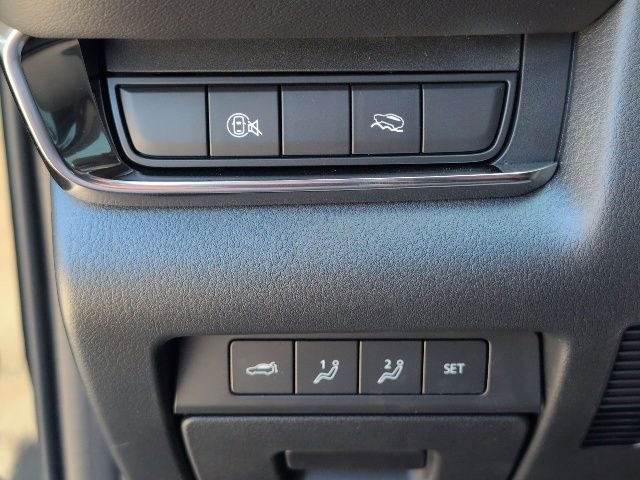 Used 2025 MAZDA CX-30 AWD 2.5 S w/ Premium Package image 25
