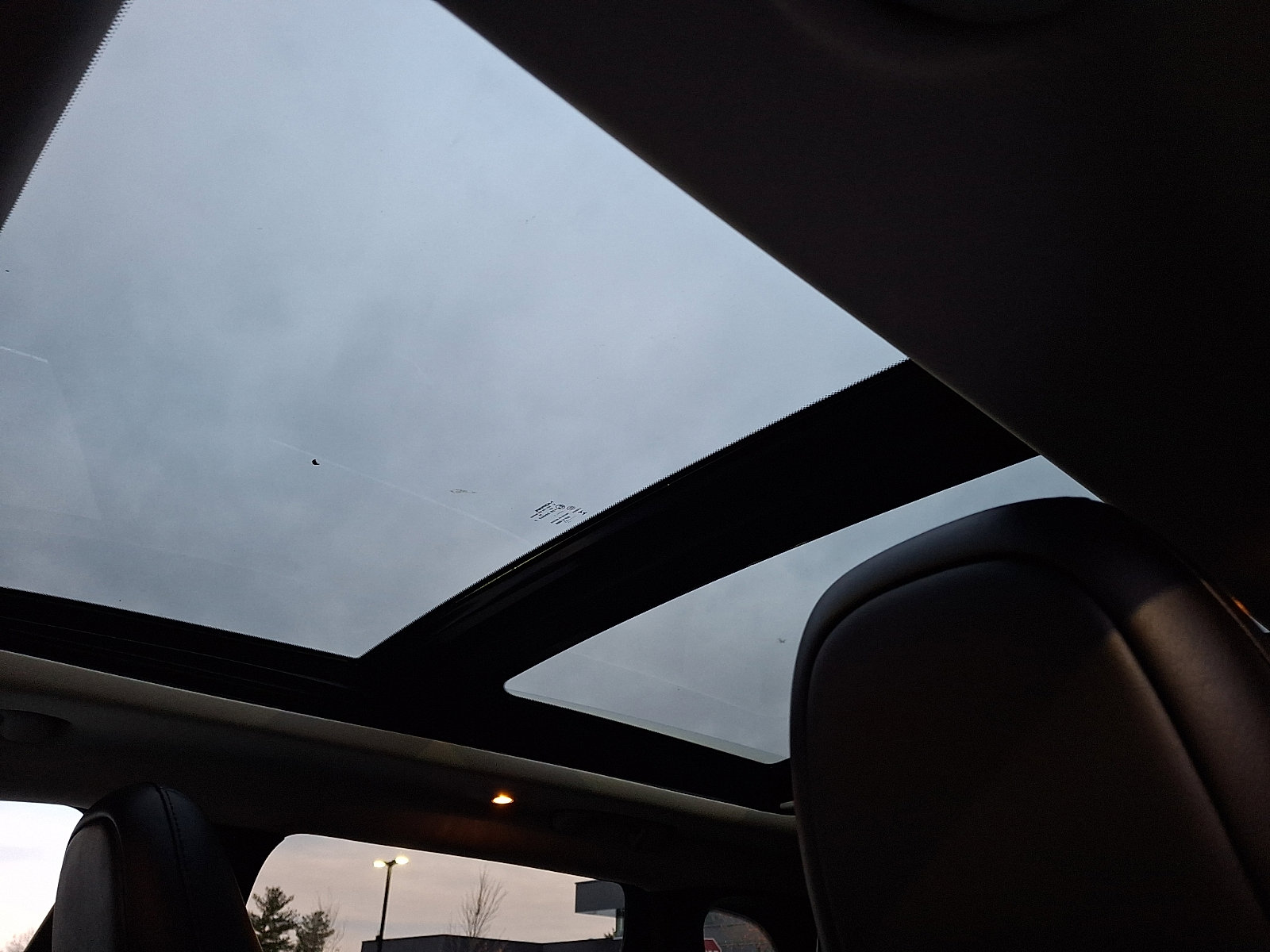 Used 2021 Jeep Cherokee Limited w/ Elite Package image 21