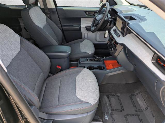 Used 2023 Ford Maverick XLT image 19