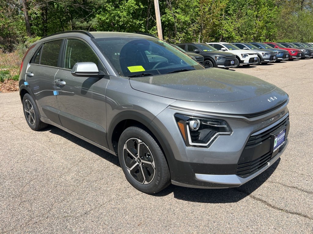 New 2025 Kia Niro EX w/ EX Cold Weather Package image 5