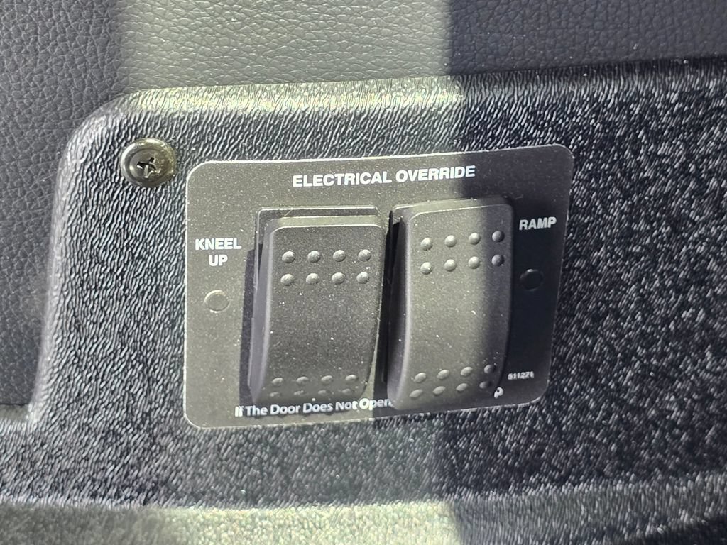 Used 2026 Honda Odyssey EX-L image 16