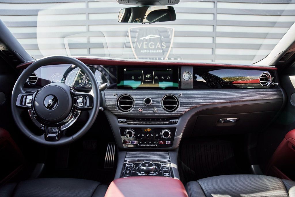 Used 2023 Rolls-Royce Ghost AWD/4WD image 57