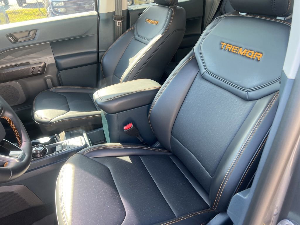 Used 2025 Ford Maverick Tremor image 12