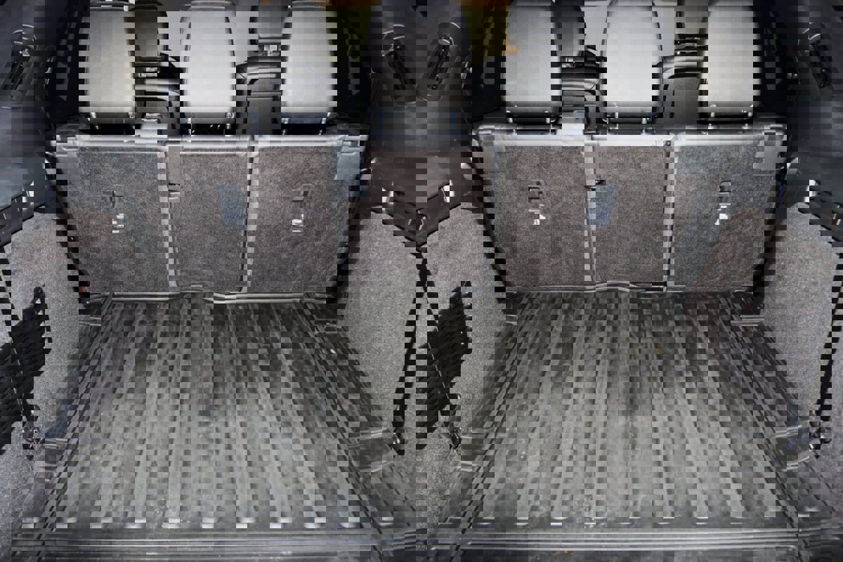 Used 2018 Land Rover Discovery HSE image 66