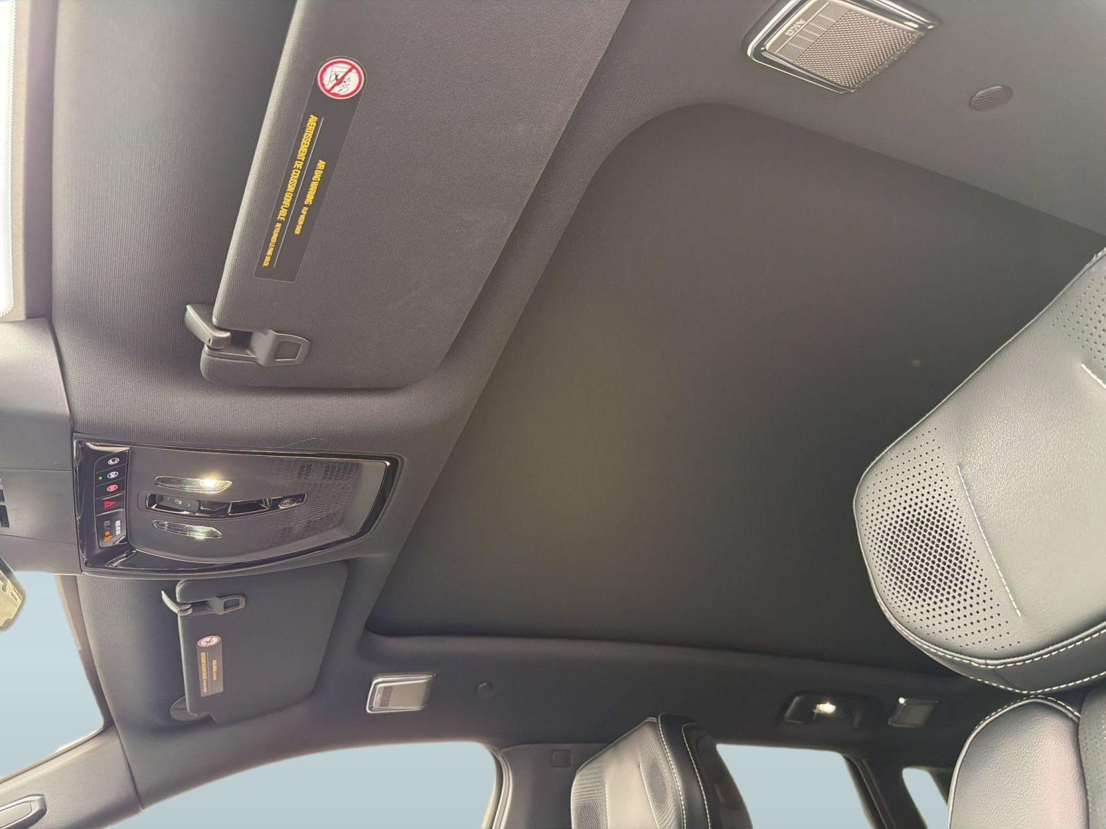 New 2026 Cadillac Lyriq V AWD/4WD image 21