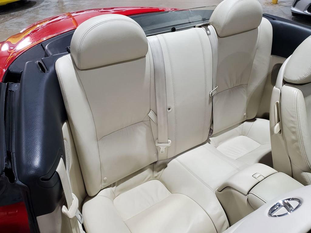 Used 2005 Lexus SC 430 Convertible image 19