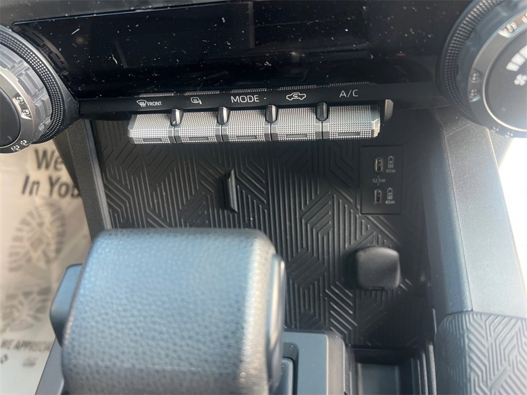 Used 2025 Toyota Tacoma SR image 20