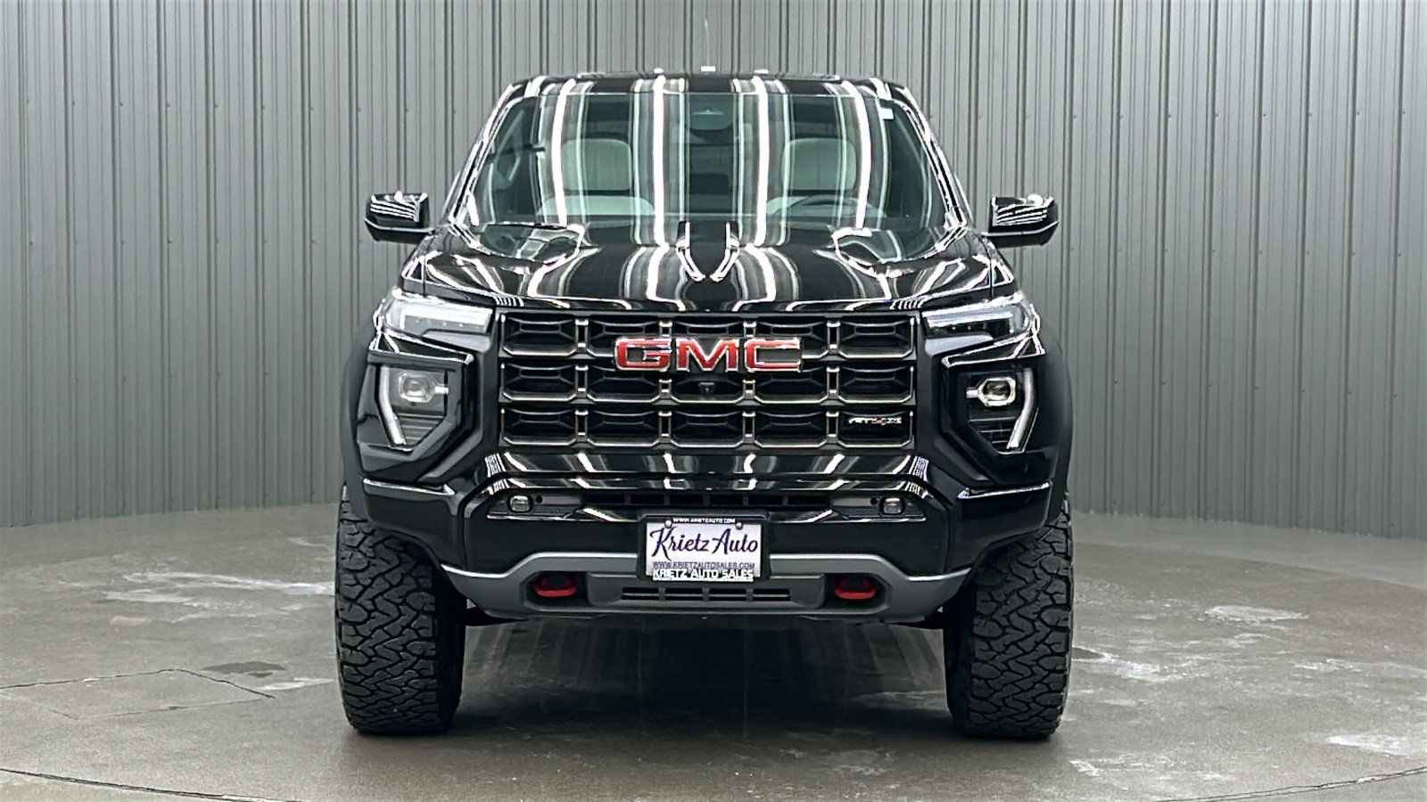 Used 2024 GMC Canyon AT4X image 8