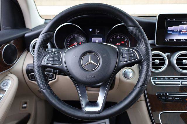 Used 2017 Mercedes-Benz GLC 300 4MATIC image 27