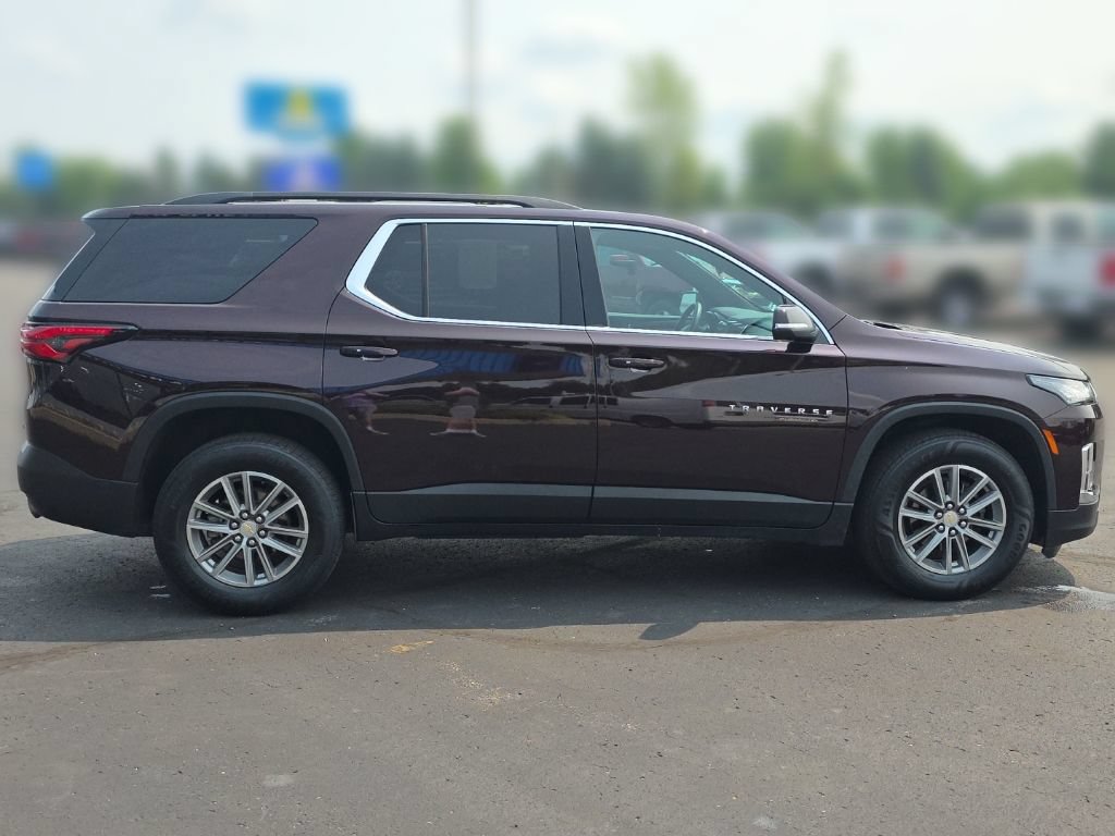 Used 2023 Chevrolet Traverse LT w/ LPO, Floor Liner Package AWD/4WD image 9