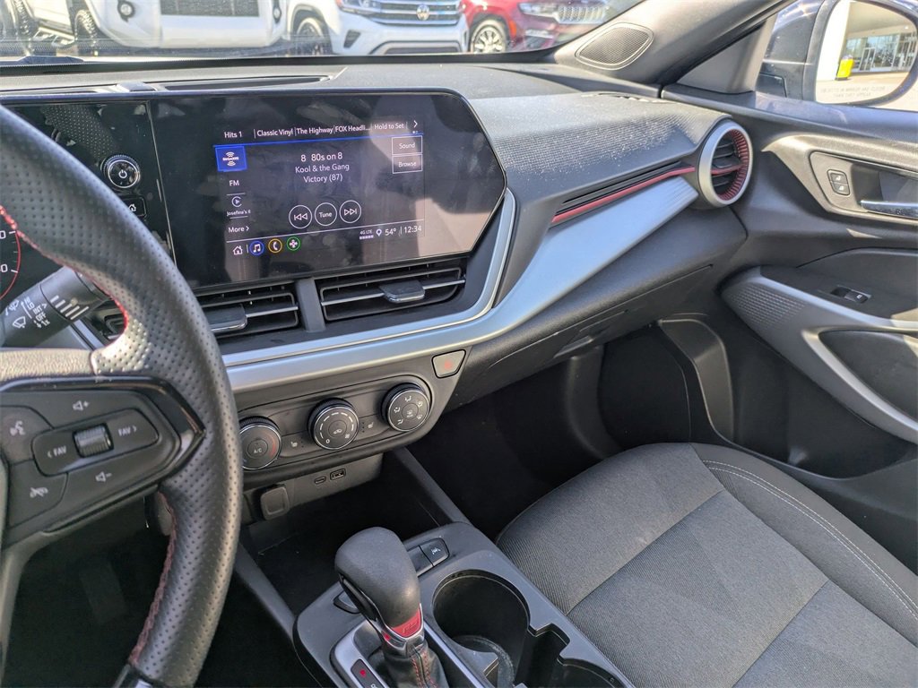 Used 2024 Chevrolet Trax RS image 23