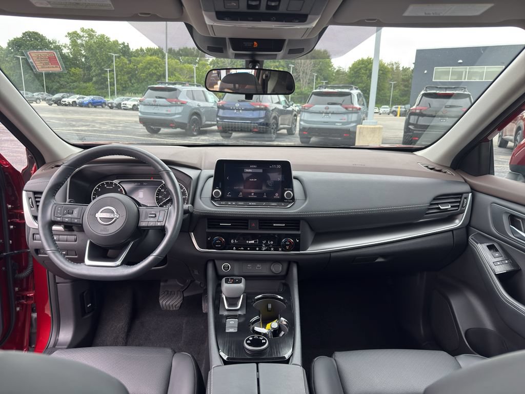 Certified 2023 Nissan Rogue SV w/ SV Premium B Package AWD/4WD image 28