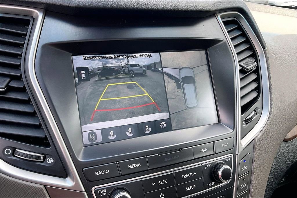 Used 2019 Hyundai Santa Fe XL image 20