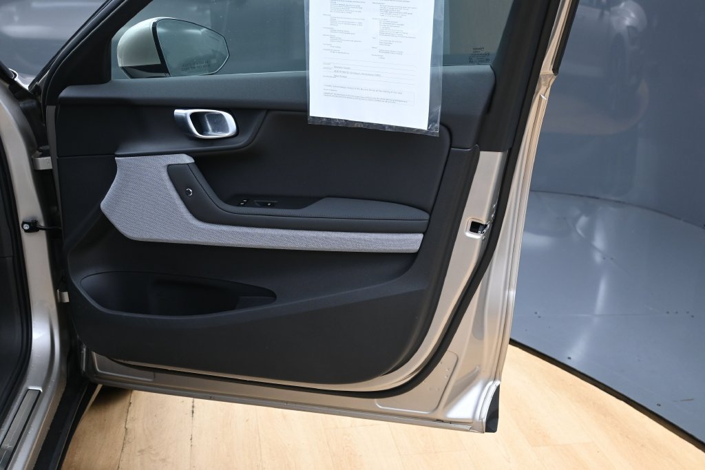 Used 2024 Polestar Polestar 2 AWD/4WD image 25