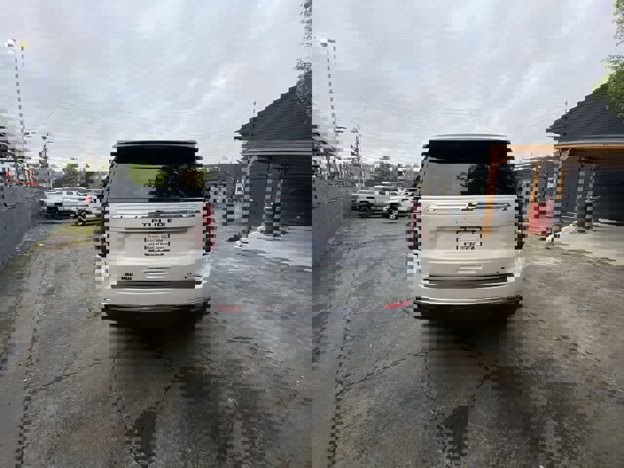 Used 2023 Chevrolet Tahoe LT w/ Luxury Package AWD/4WD image 5