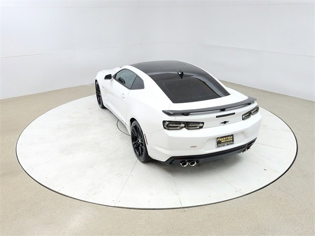 Used 2019 Chevrolet Camaro SS image 17