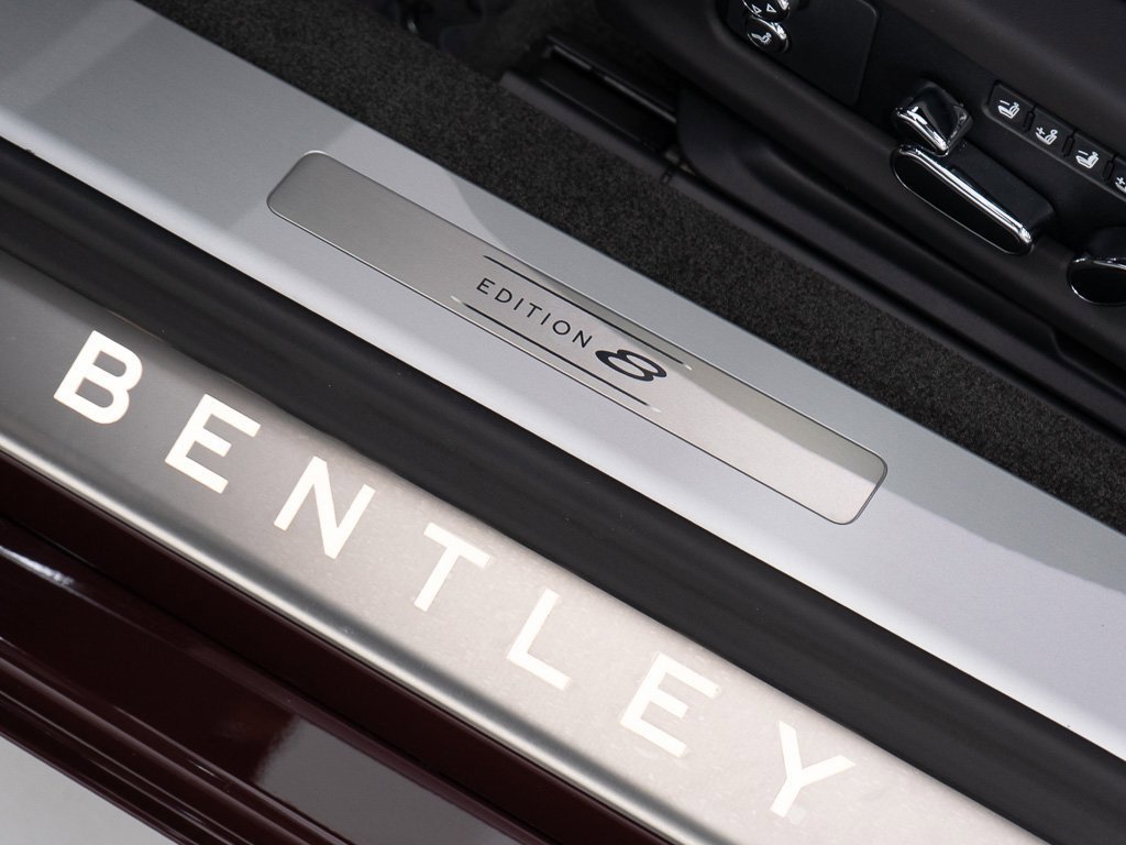Certified 2024 Bentley Continental GT V8 image 13