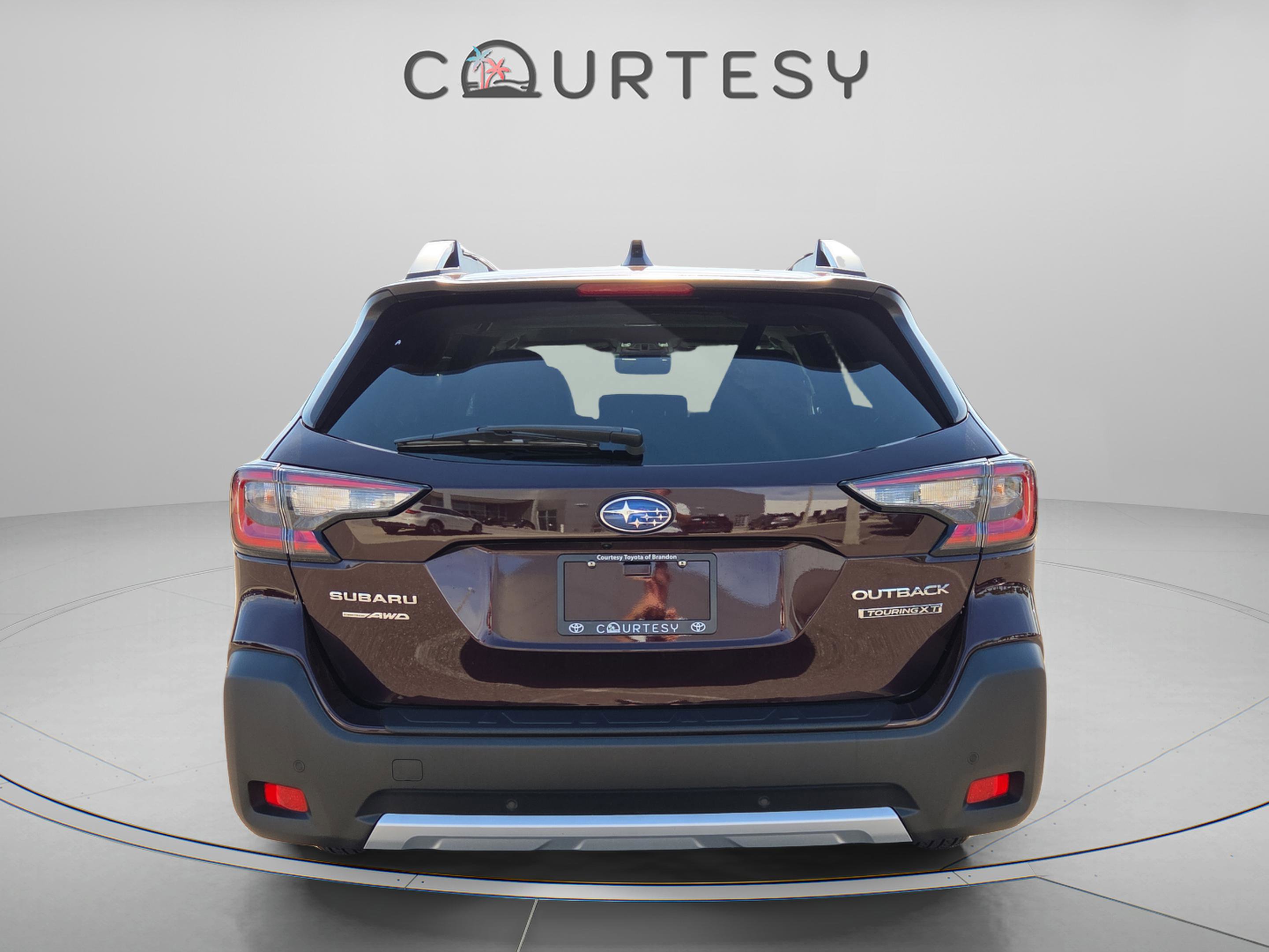 Used 2025 Subaru Outback Touring XT w/ Popular Package #2 image 5