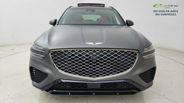 Used 2024 Genesis GV70 3.5T Sport w/ Sport Prestige Package AWD/4WD image 2