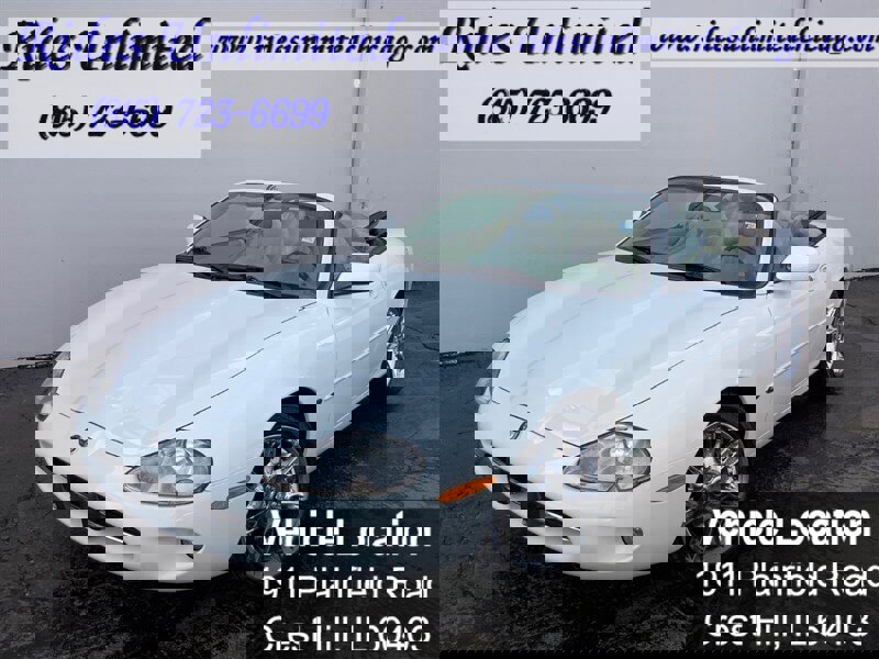 Used 1999 Jaguar XK8 Convertible image 11