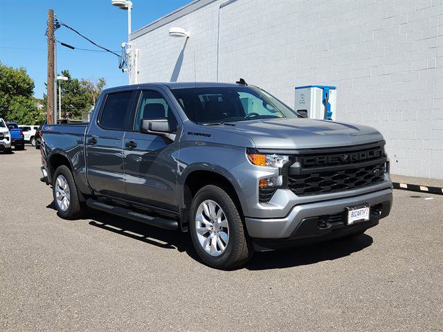 New 2026 Chevrolet Silverado 1500 Custom w/ LPO, Dark Essentials Package